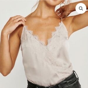 Abercrombie & Fitch Cream Satin Floral Lace V-Neck Sleeveless Bodysuit - Size XS